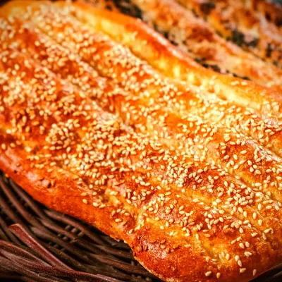 Roghni Naan