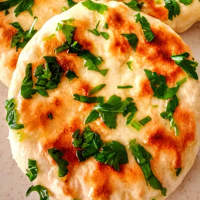 Royal Special Reshmi Naan